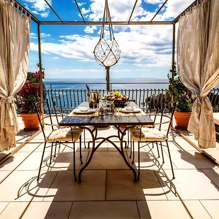 202 Luxury Terrace View Appartement Taormine