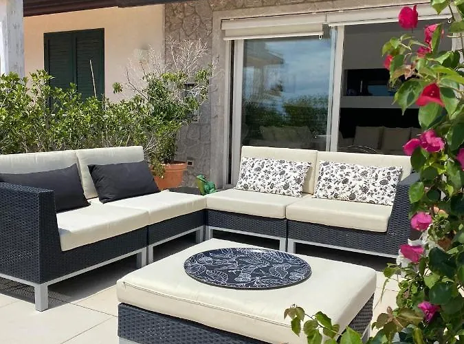 202 Luxury Terrace View Appartamento